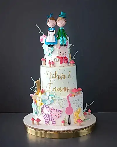 alice harikalar diyarında pastası