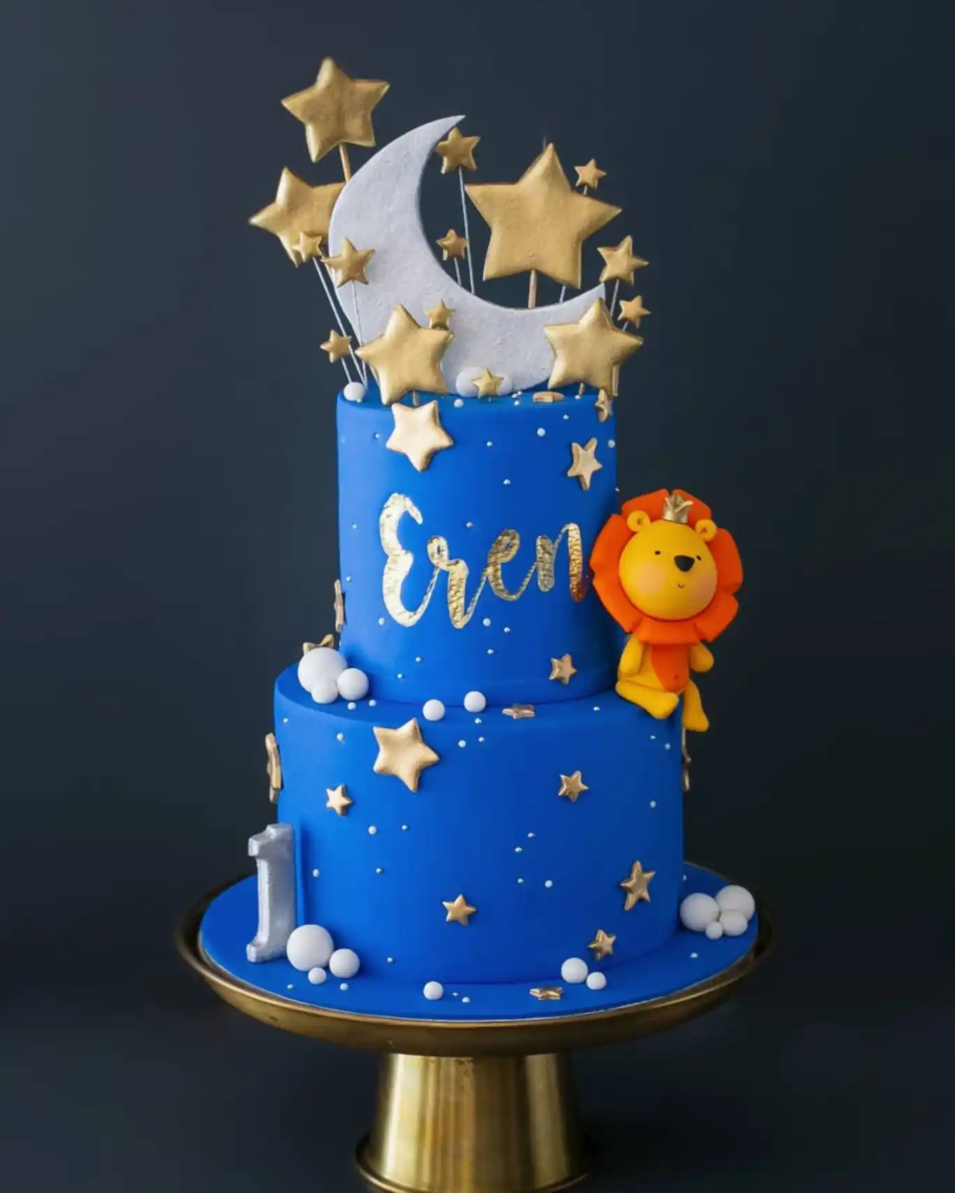 aslan pasta – yıldız ve aydede temalı erkek bebek pastası