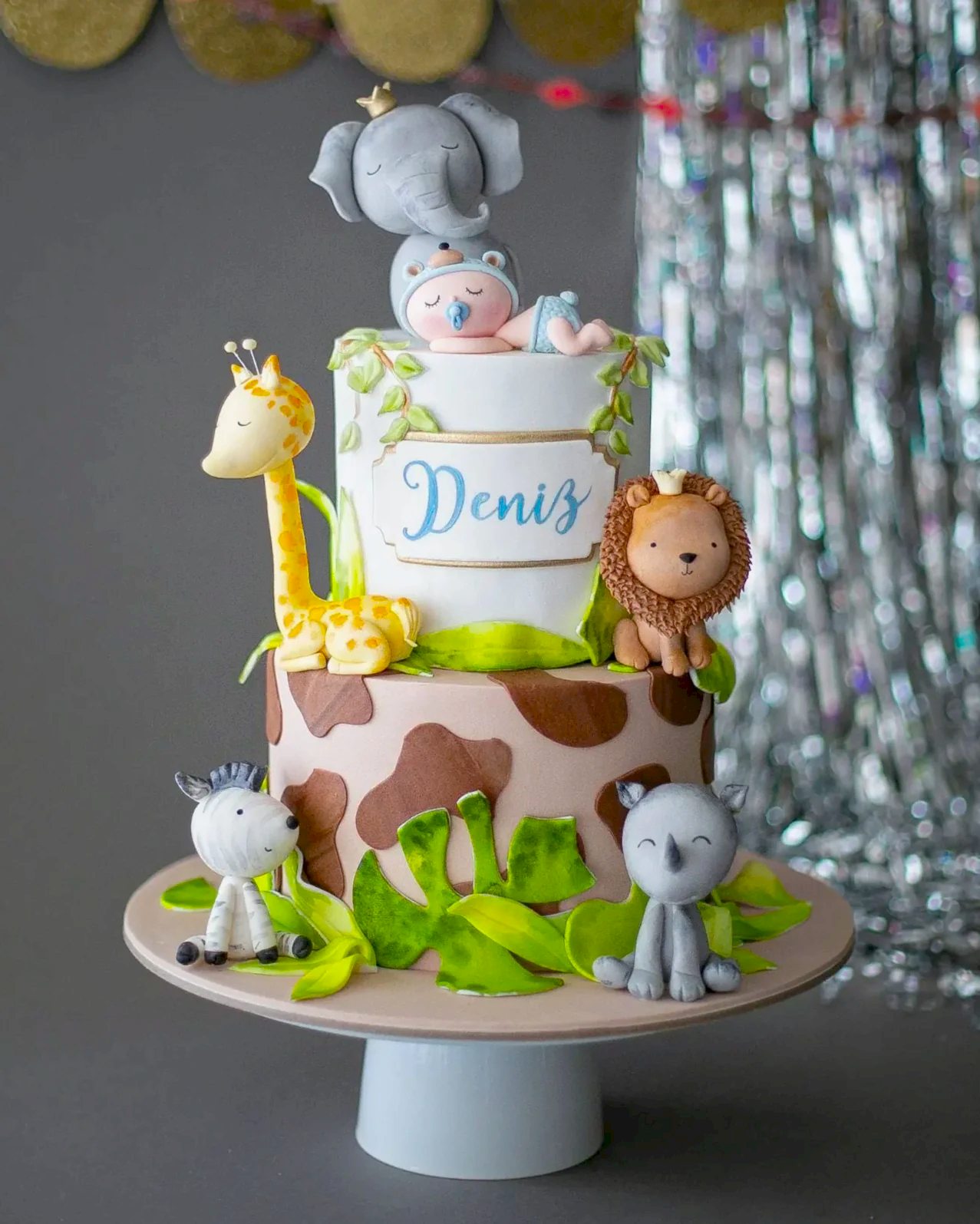 bebek pasta – safari temalı erkek baby shower pastası