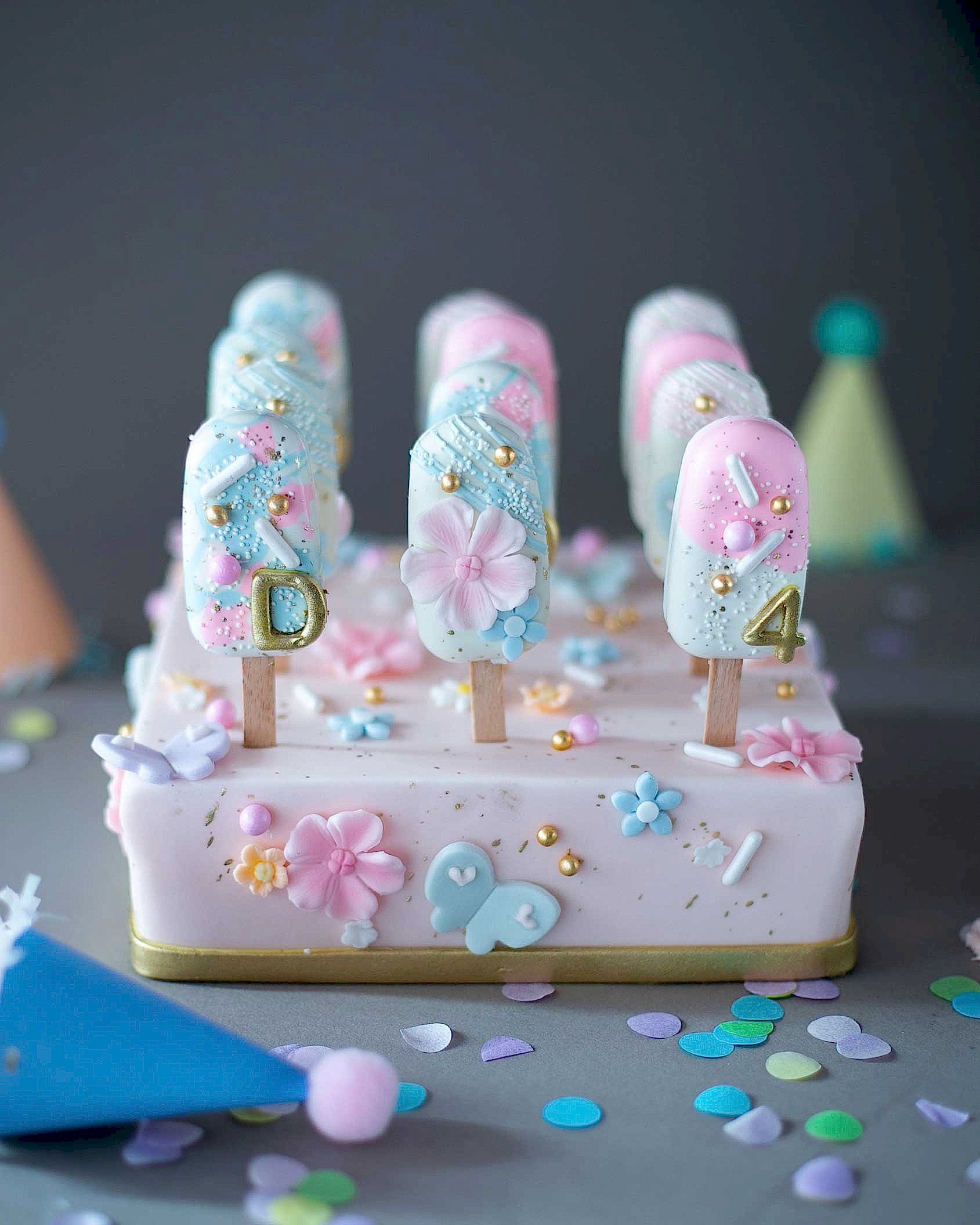 Çiçek Süslemeli Magnum Çikolata (Cakesicle)