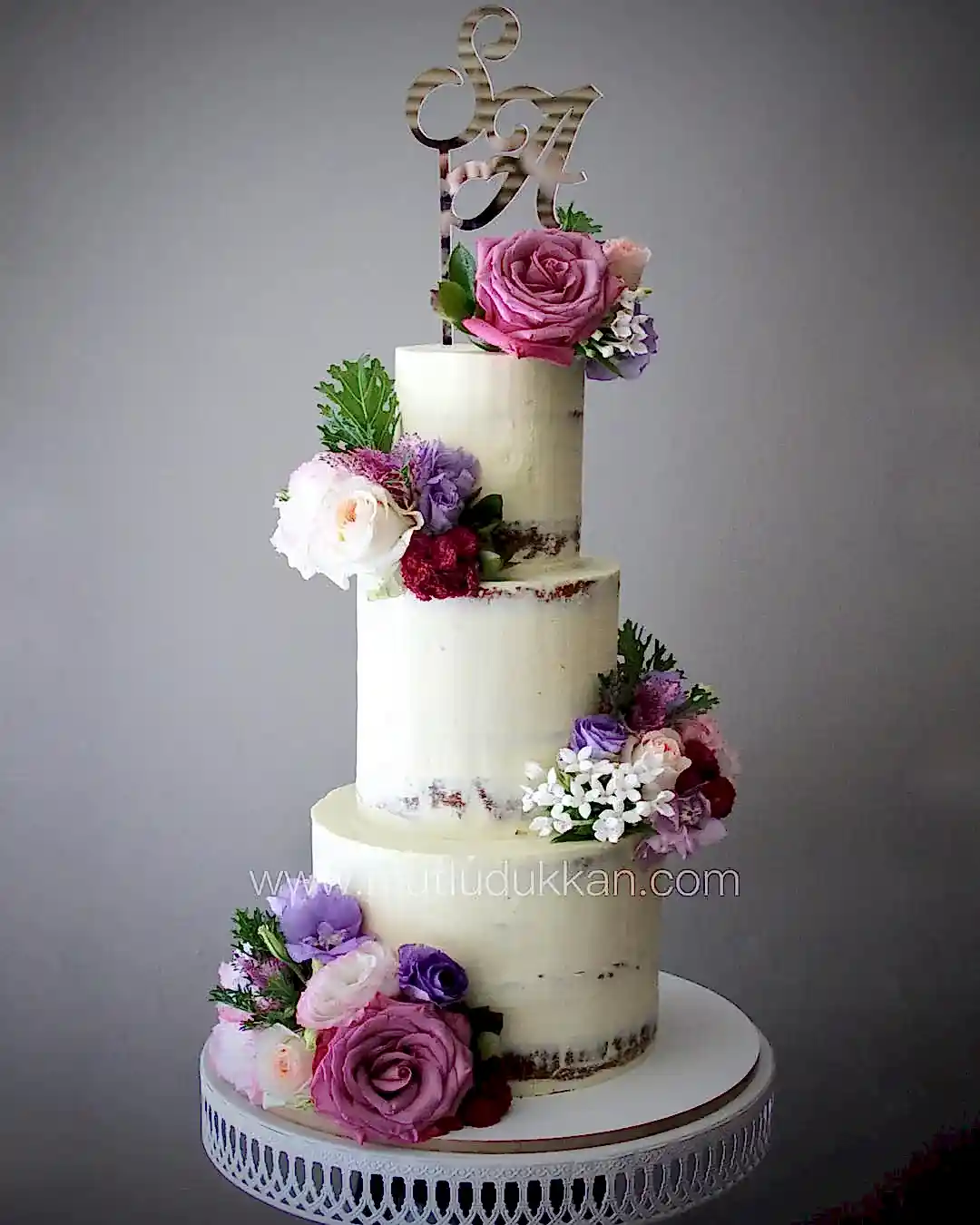 Çiçekli Düğün Pastası