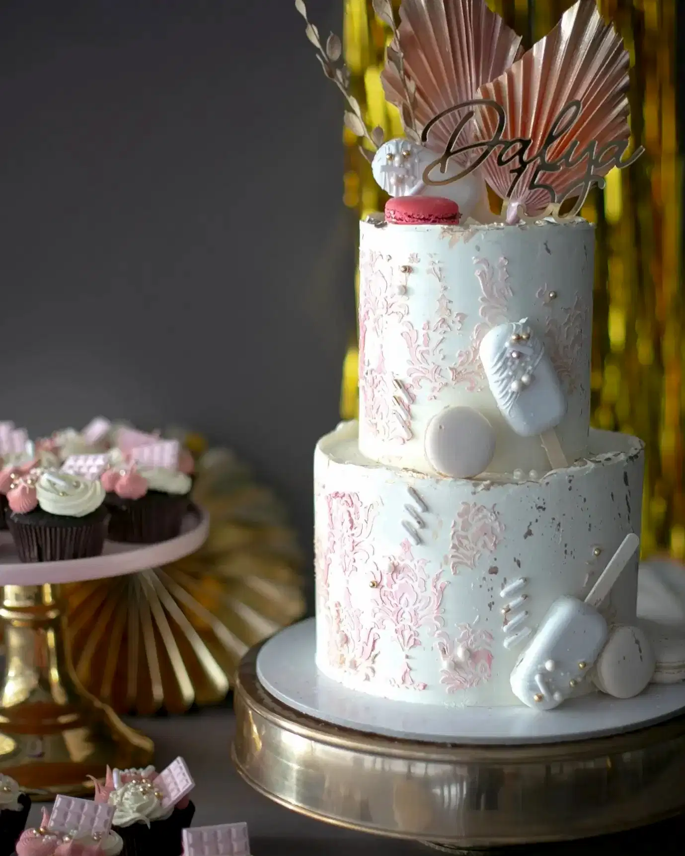 genç kız pastası – zarif ve şık kız doğum günü pastası