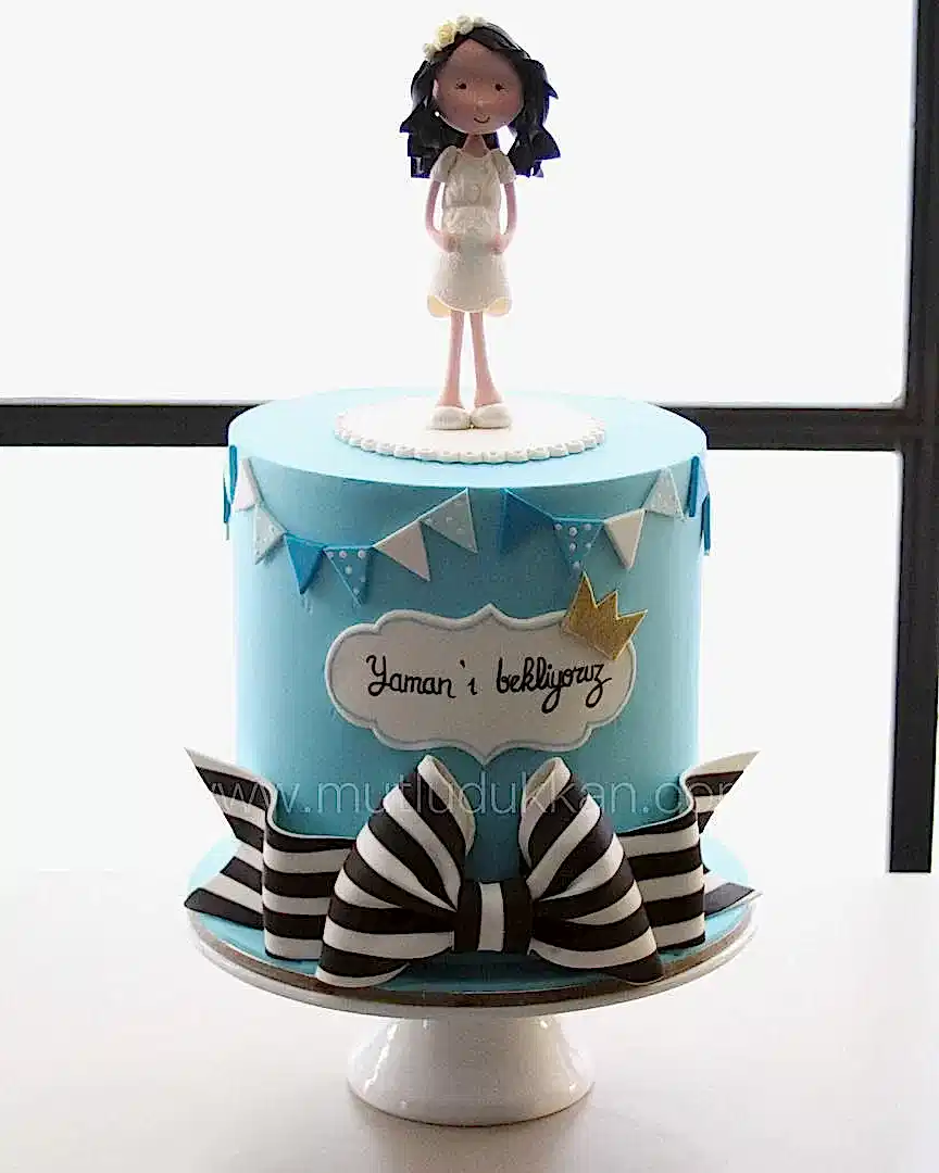 hamile anne pasta – erkek bebek doğum pastası