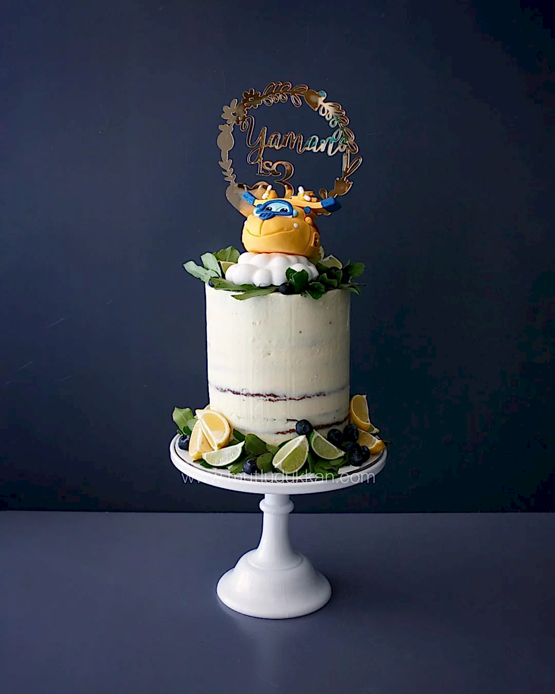 harika kanatlar pasta – donnie figürlü erkek çocuk pastası