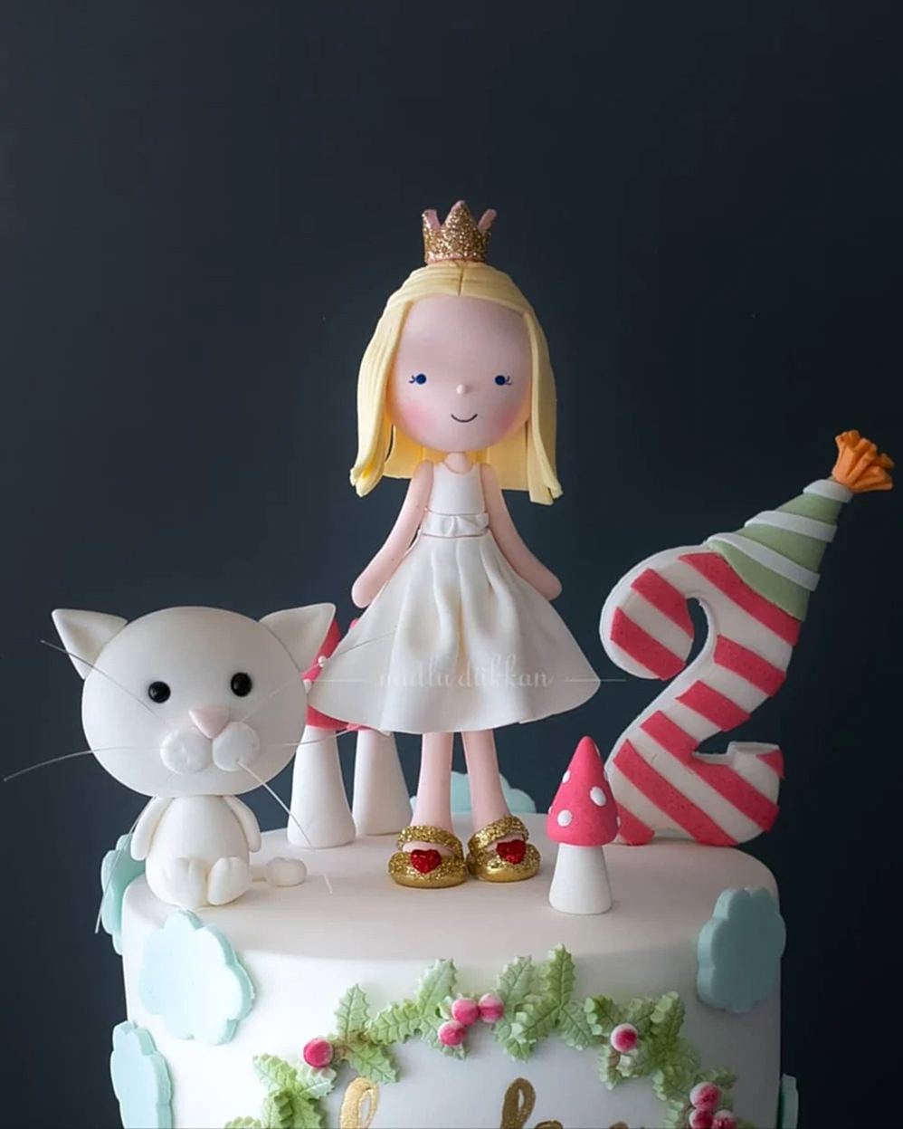 kış pasta – kar hayvanları temalı yılbaşı pastası