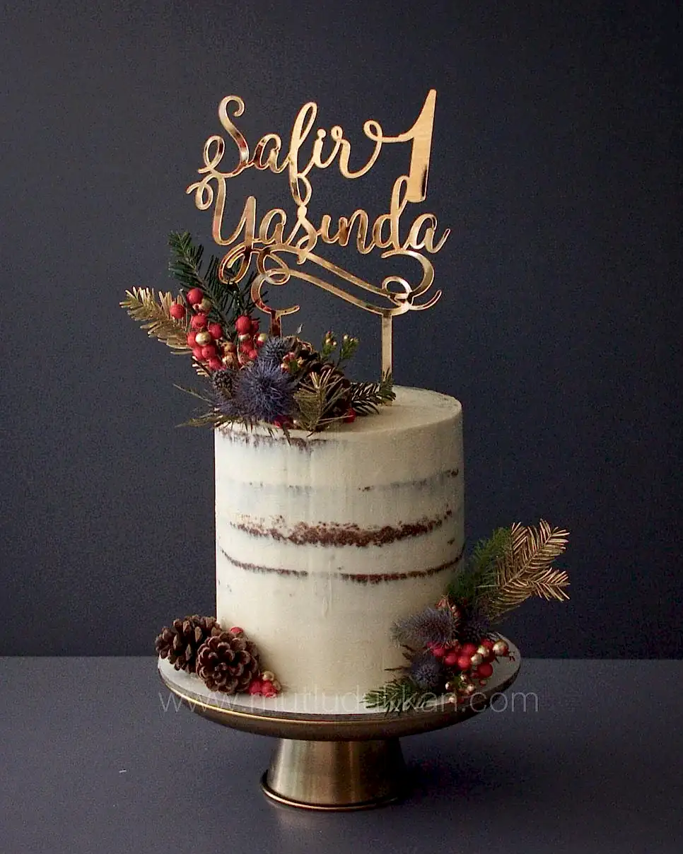 Kokina Süslemeli Yılbaşı Pastası