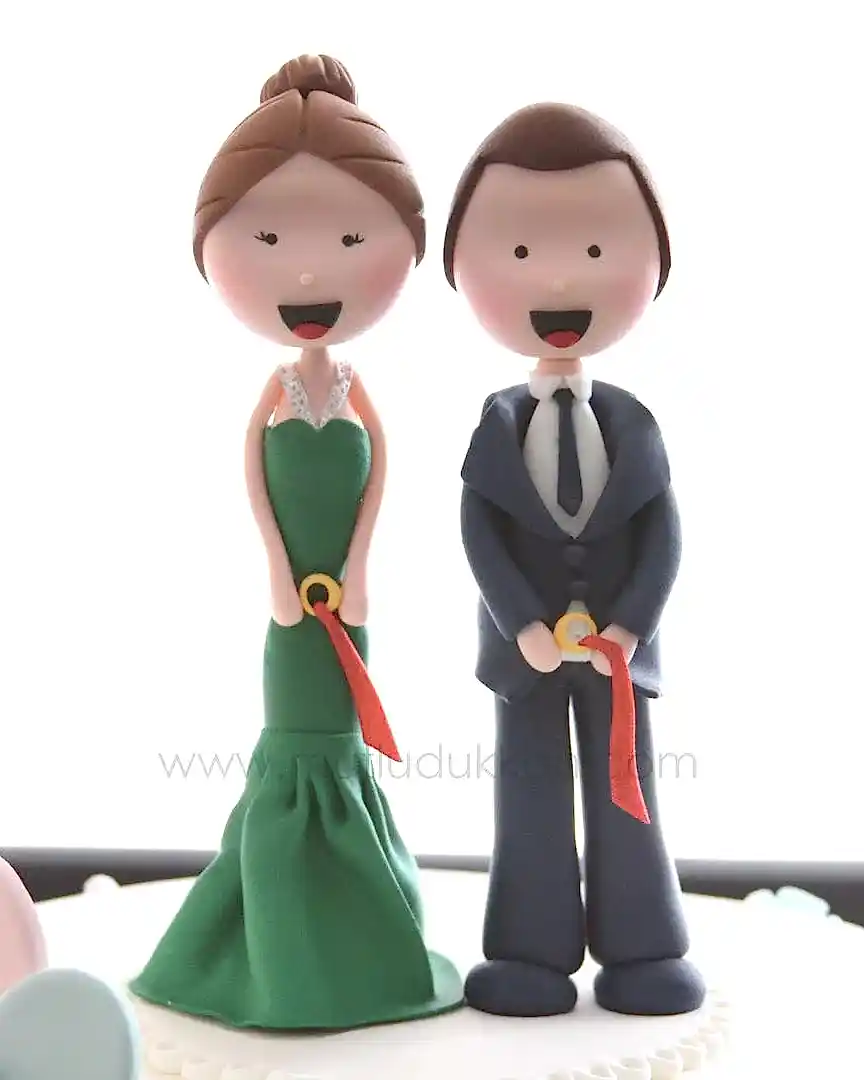 nişan pastası – balon ve çiçek temalı pasta