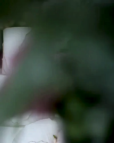 düğün pastası – mermer desen ve pembe cicek süslemeli pasta