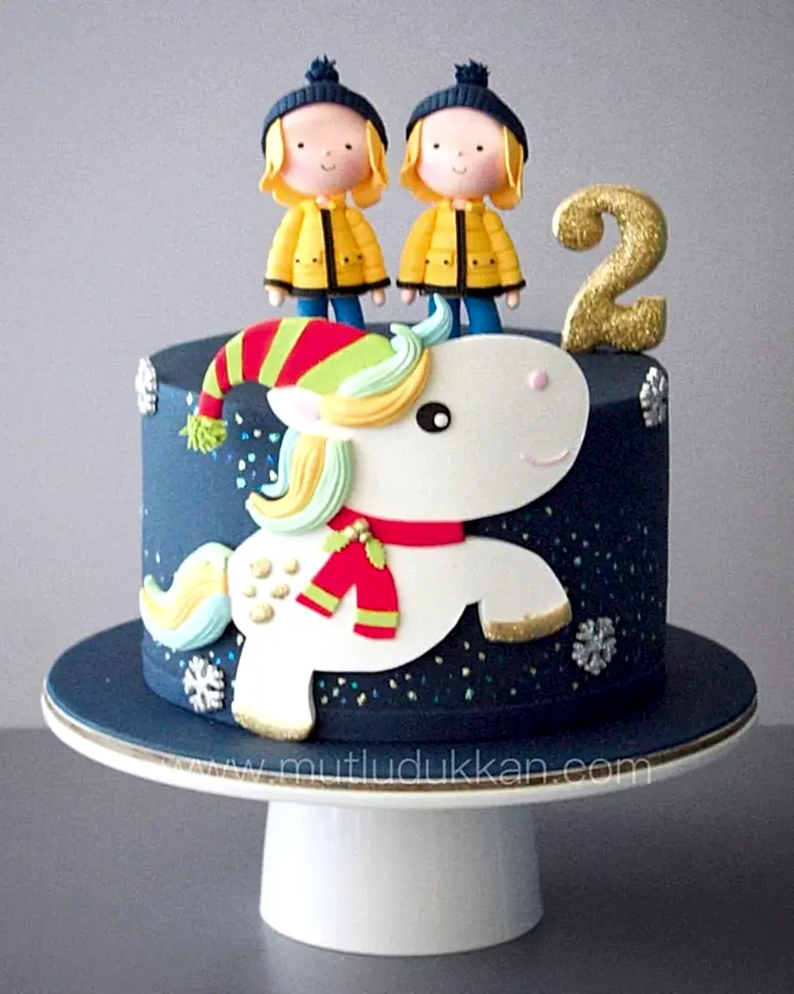 unicorn pasta – kış temalı ikiz erkek doğum günü pastası