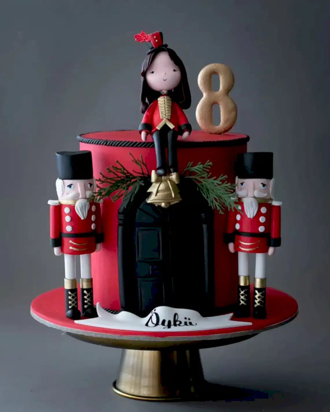 yeni yıl pasta – kurşun asker figürlü kız çocuk pastası