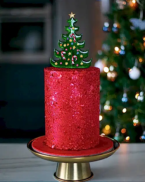 yılbaşı ağacı pasta – ışıltılı kırmızı yeni yıl pastası