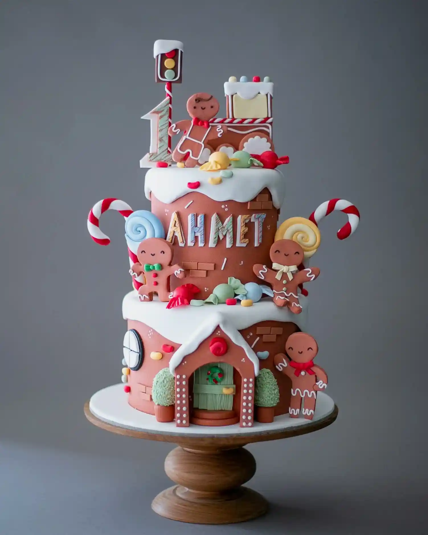 zencefilli kurabiye ev pasta – 1 yaş kurabiye adam pastası